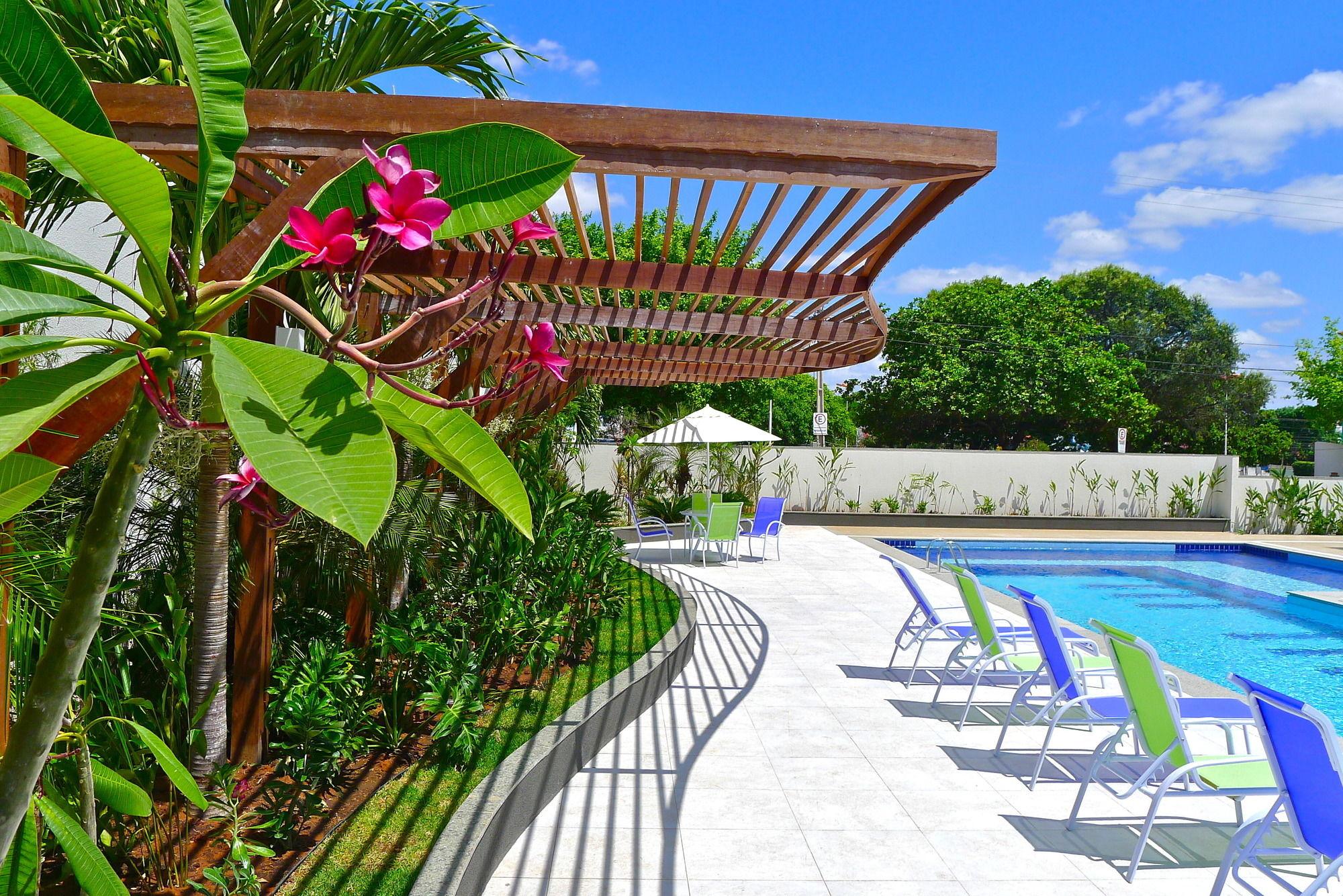 Iu-á Hotel Juazeiro do Norte Buitenkant foto